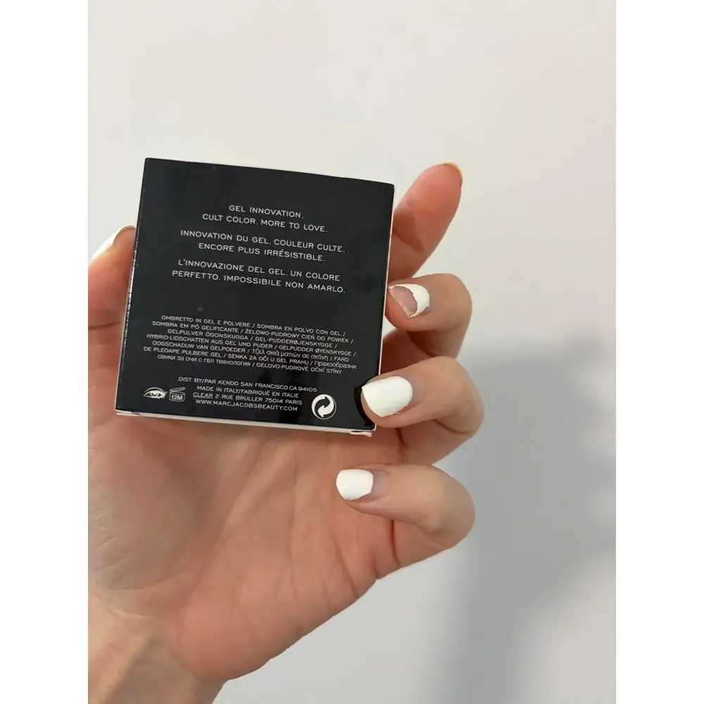 NEW Marc Jacobs Omega Gel Powder Eyeshadow in O! Yeah Brown